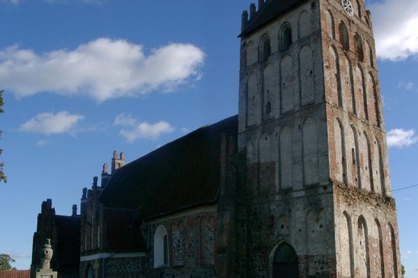 Kościół w Mołtajnach